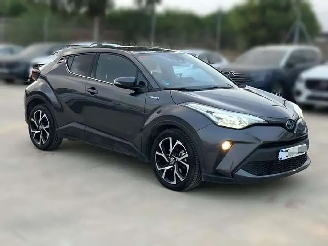 Usado Toyota C-HR+ Advance 98 CV (72 kW) 2022 Gris SUV