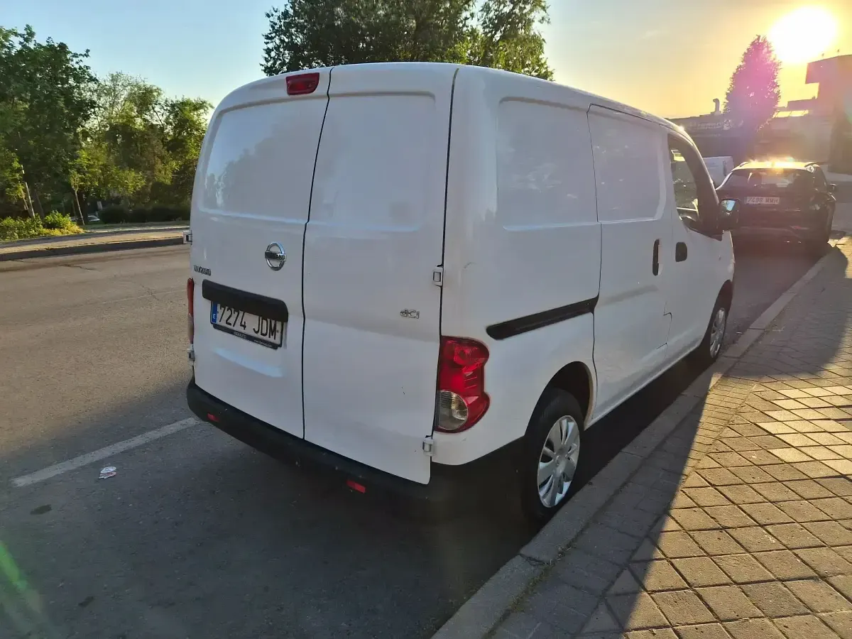 Usado Nissan NV200 Comfort 110 CV (80 kW) 2015 Blanco Monovolumen