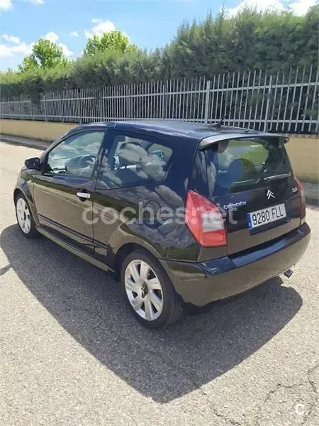 Usado Citroën C2 Sport Chic 70 CV (51 kW) 2007 Negro Utilitario