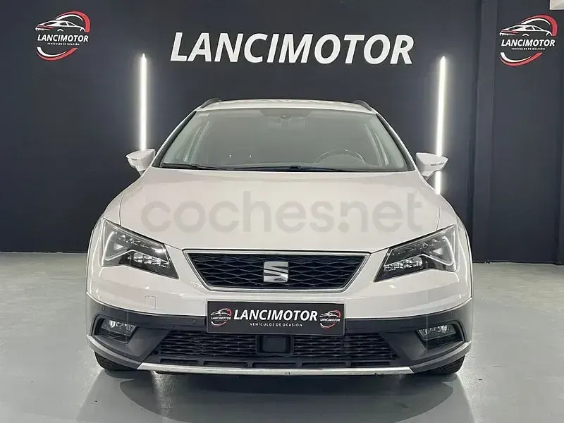 Usado Seat Leon 184 CV (135 kW) 2019 Blanco Familiar