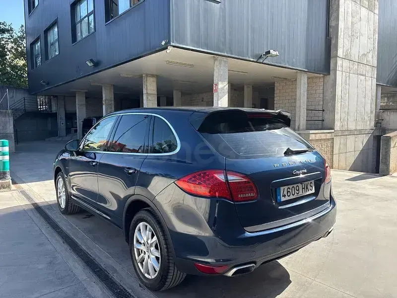 Usado Porsche Cayenne 245 CV (180 kW) 2012 Azul SUV