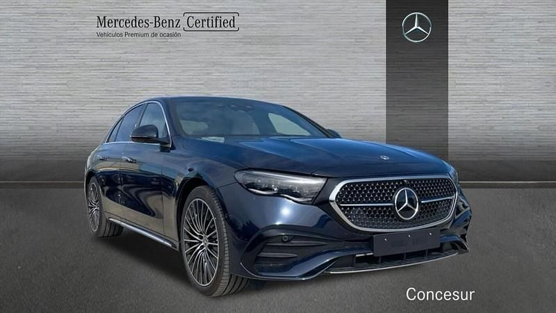 Usado Mercedes E220 197 CV (144 kW) 2024 Azul Berlina