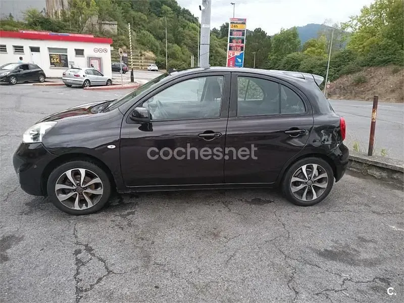Usado Nissan Micra Acenta 80 CV (58 kW) 2016 Negro Utilitario