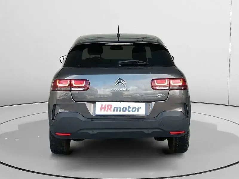 Usado Citroën C4 Shine 131 CV (96 kW) 2018 Gris SUV