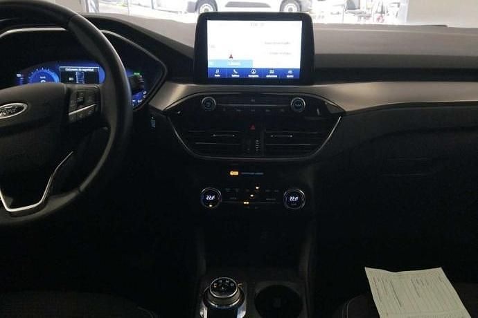Usado Ford Kuga Titanium 190 CV (139 kW) 2022 SUV