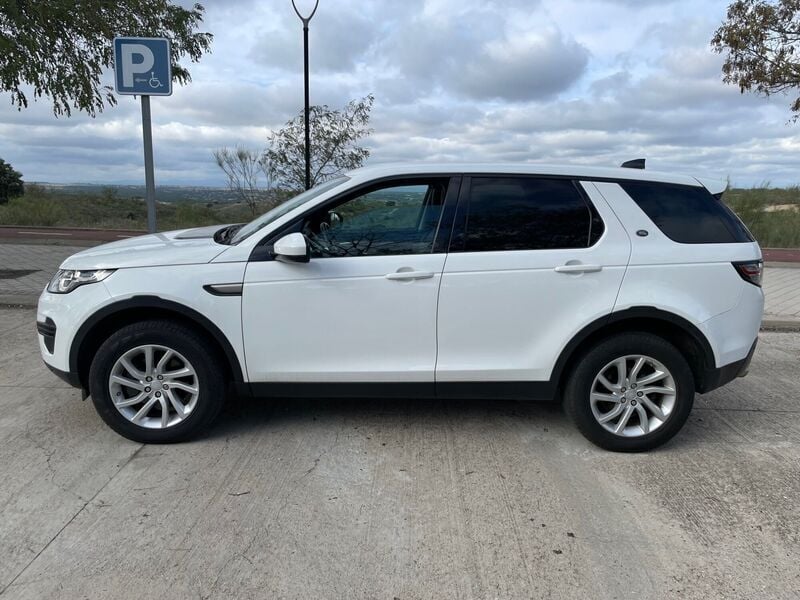 Usado Land Rover Discovery Sport HSE Luxury 180 CV (132 kW) 2016 Blanco SUV