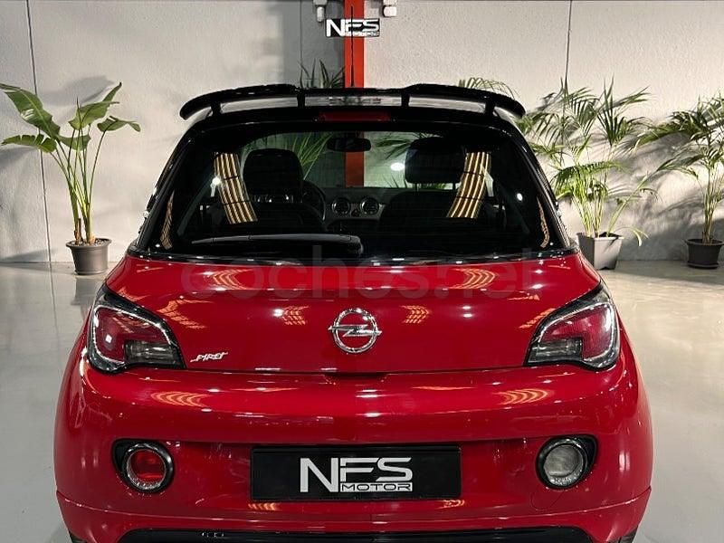 Usado Opel Adam Rocks S 150 CV (110 kW) 2019 Rojo Utilitario
