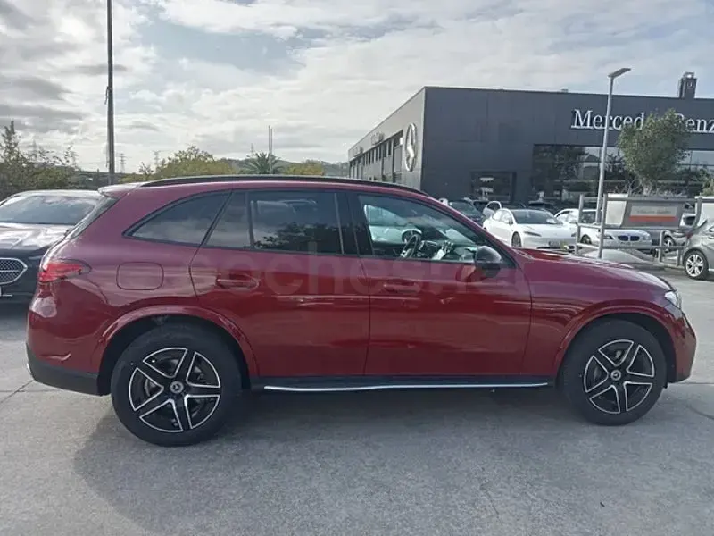 Nuevo Mercedes GLC300de 333 CV (244 kW) 2026 Rojo SUV