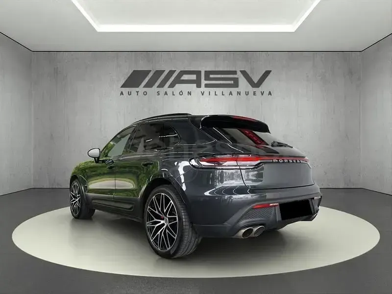 Usado Porsche Macan S 381 CV (280 kW) 2023 Gris / plata SUV