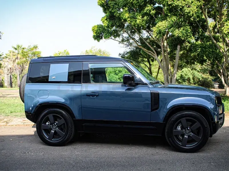 Usado Land Rover Defender HSE 400 CV (294 kW) 2023 Azul SUV