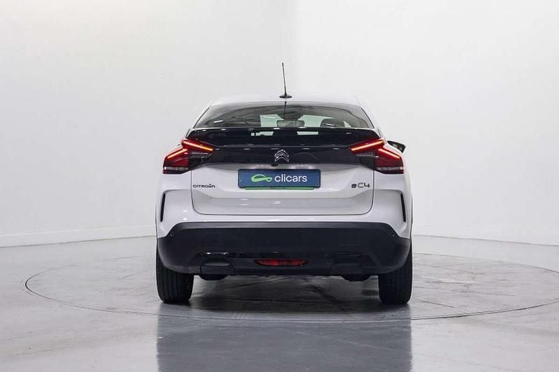 Usado Citroën e-C4 Feel 100 kW (136 CV) 2021 Blanco Berlina