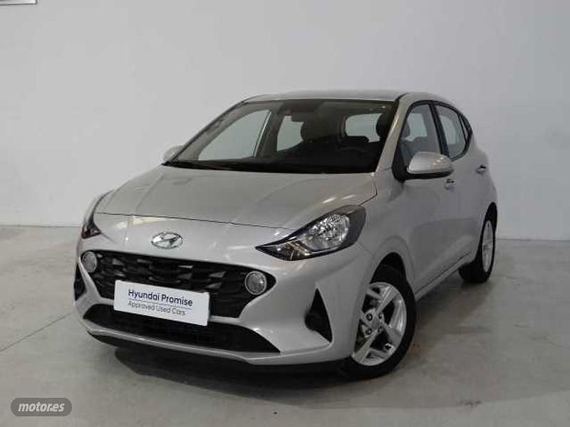 New sleek silver Usado 2021 Hyundai i10 Utilitario | 12.990 € (Precio justo) - Imagen 1/4