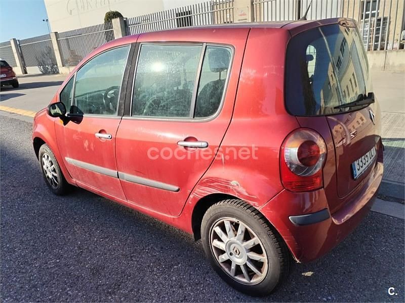 Brugt Renault Modus Dynamique 113 HK (83 kW) 2005 Rød MPV