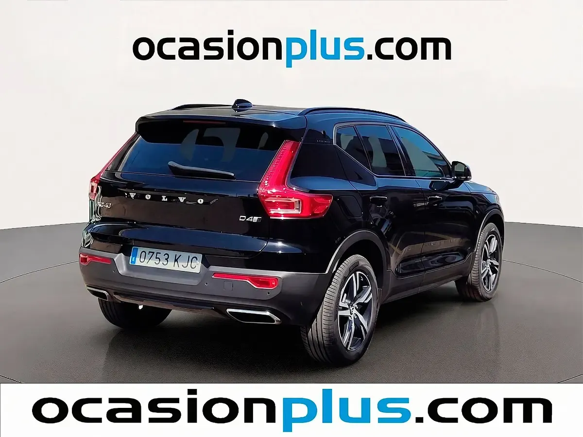 Usado Volvo XC40 R-Design 190 CV (139 kW) 2018 Negro SUV