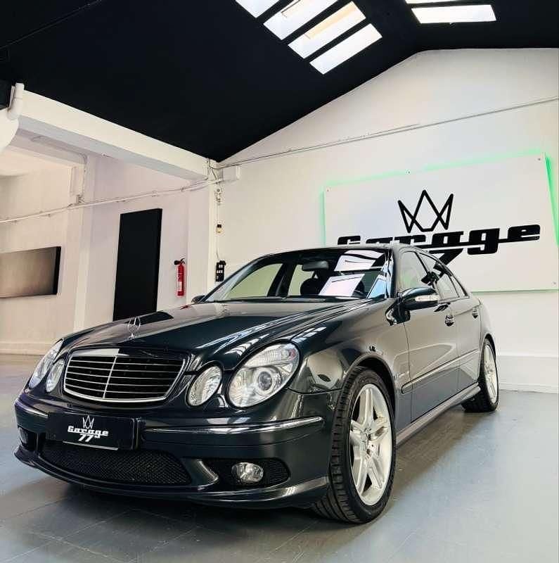 Usado Mercedes E55 AMG AMG 476 CV (350 kW) 2003 Negro Berlina