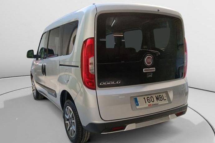 Usado Fiat Doblò Trekking 120 HP (88 kW) 2022 Monovolume