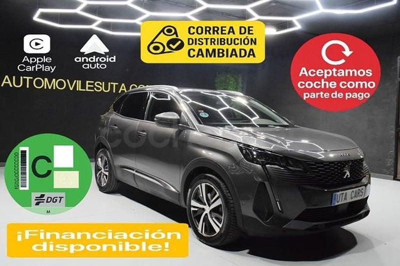 Usado Peugeot 3008 Allure 130 CV (95 kW) 2021 Gris / plata SUV