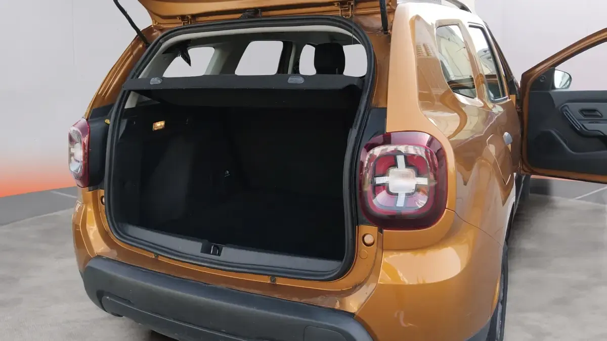 Usado Dacia Duster Comfort 116 CV (85 kW) 2019 Amarillo SUV