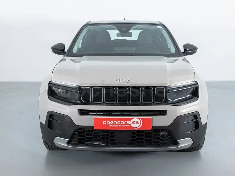 Usado Jeep Avenger Altitude 100 CV (73 kW) 2023 Beige SUV