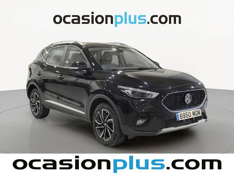 Usado MG ZS Luxury 111 CV (81 kW) 2023 Blanco SUV