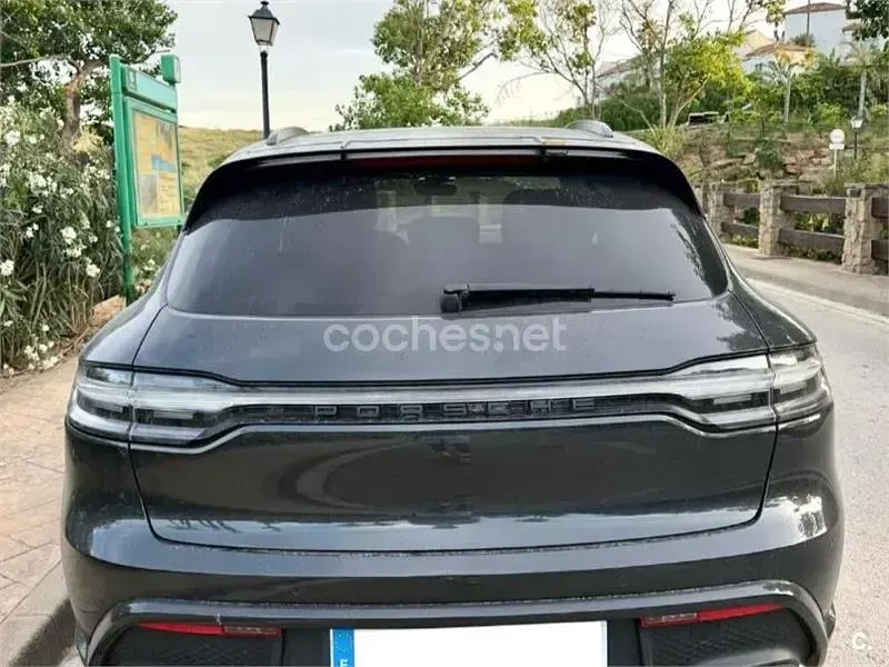 Usado Porsche Macan 380 CV (279 kW) 2022 Negro SUV