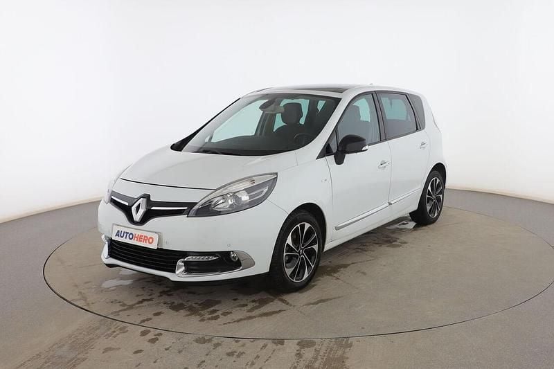 Blanco Usado 2016 Renault Scénic III Bose Edition Monovolumen | 10.999 € (Precio justo) - Imagen 1/3