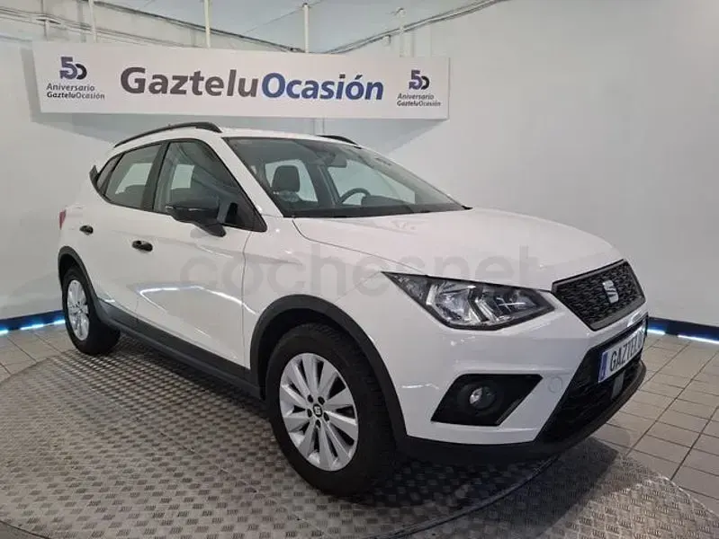 Usado Seat Arona Reference 95 CV (69 kW) 2019 Blanco SUV