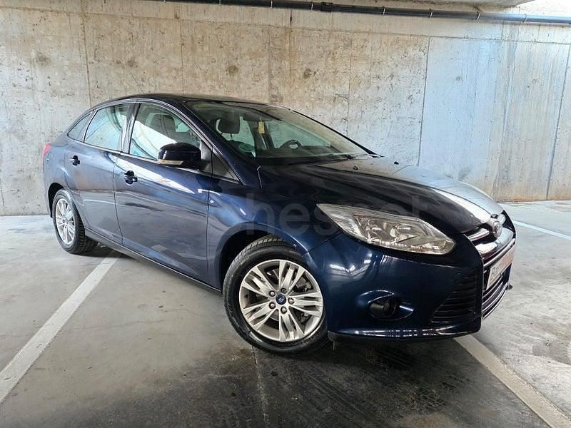 Usado Ford Focus Trend 150 CV (110 kW) 2011 Azul Berlina