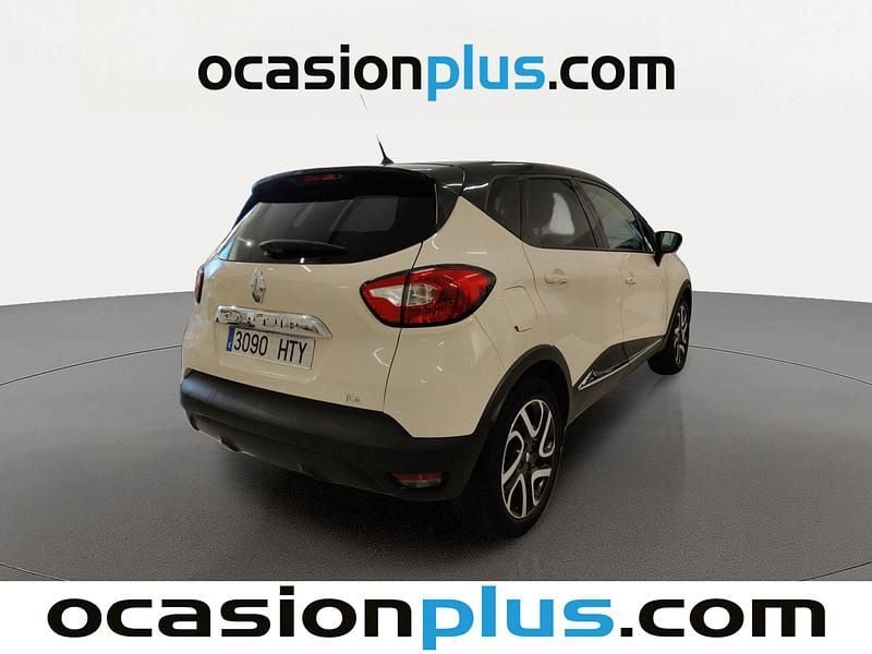 Usado Renault Captur Zen 120 CV (88 kW) 2013 Beige SUV