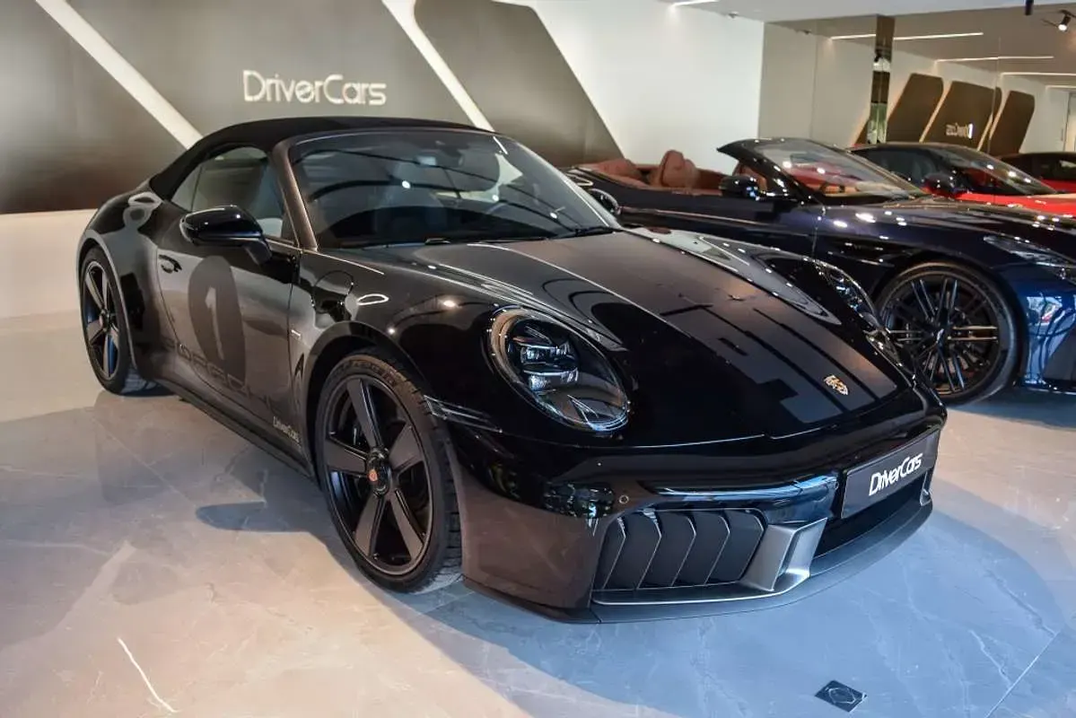 Nuevo Porsche 992 485 CV (356 kW) 2026 Negro Descapotable