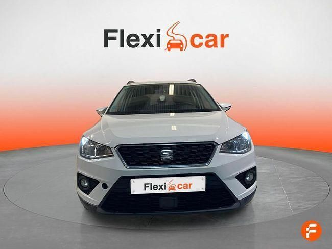 Usado Seat Arona Ecomotive 95 CV (69 kW) 2017 Blanco SUV