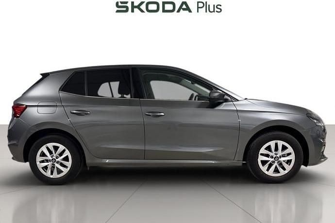 Usado Skoda Fabia Selection 95 CV (69 kW) 2025 Utilitario