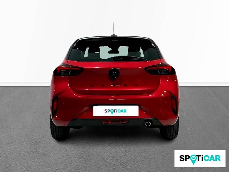 Usado Opel Corsa 100 CV (73 kW) 2025 Rojo Utilitario