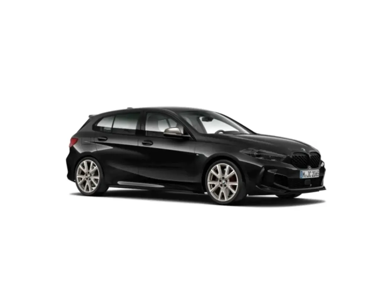 Usado BMW M135 Comfort Edition 306 CV (225 kW) 2024 Negro Utilitario
