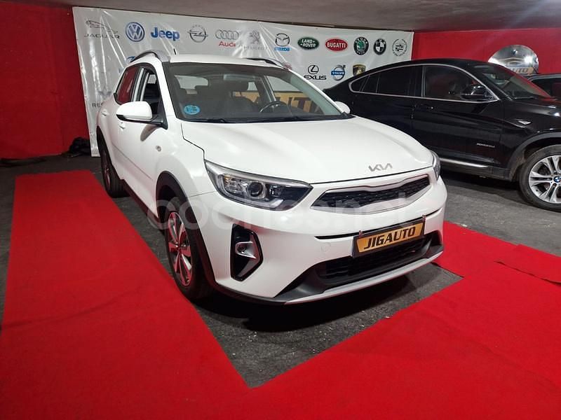 Blanco Usado 2022 Kia Stonic SUV | 11.500 € (Buen precio) - Imagen 1/4