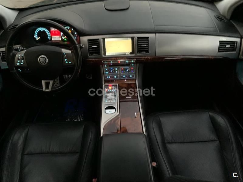 Usado Jaguar XF Premium Luxury 207 HP (152 kW) 2009 Verde Sedan