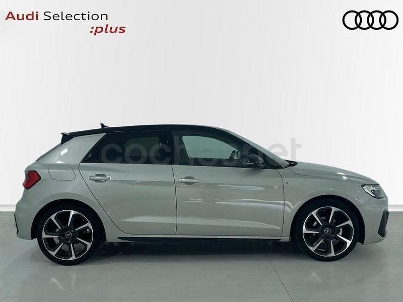Usado Audi A1 Sportback Sport 116 CV (85 kW) 2025 Gris / plata Utilitario