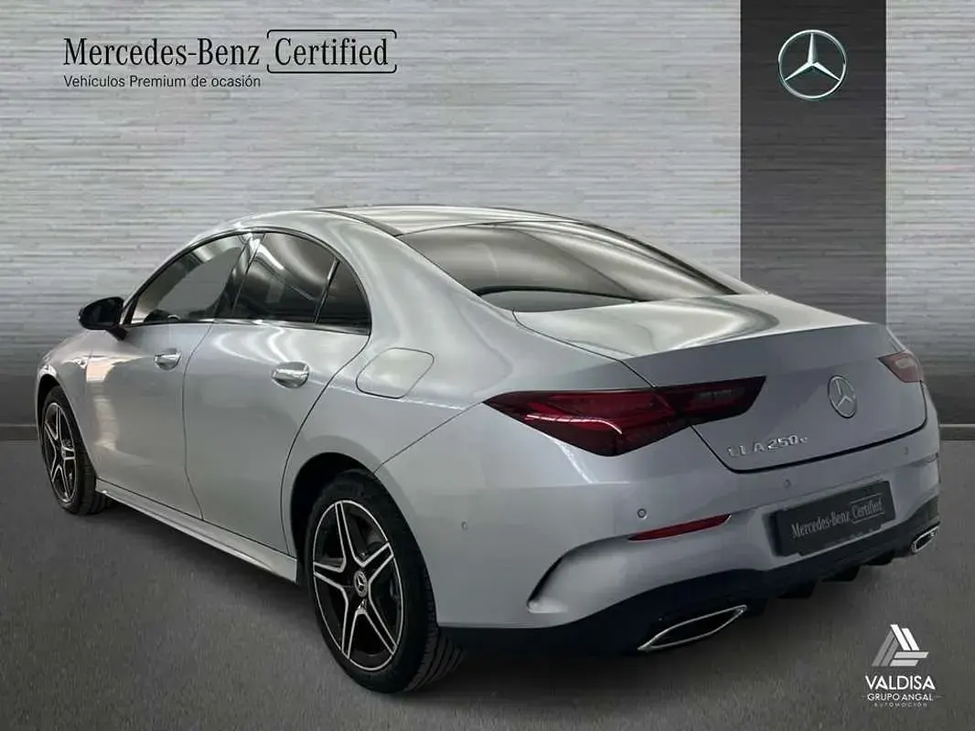 Usado Mercedes CLA250e 218 CV (160 kW) 2025 Coupe