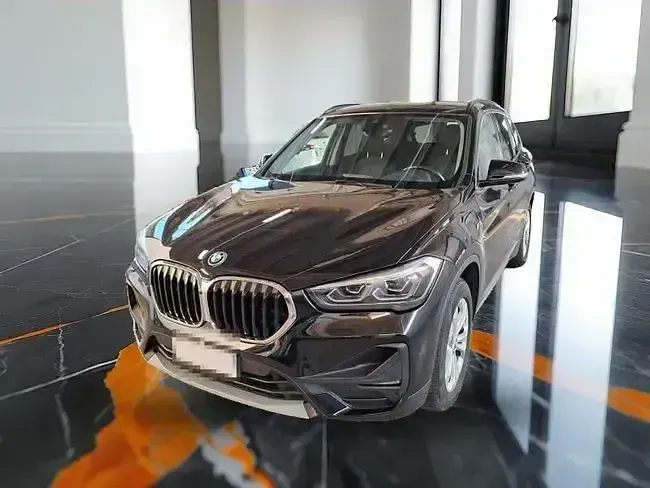 Begagnad BMW X1 Advantage 220 HK (161 kW) 2021 Svart SUV