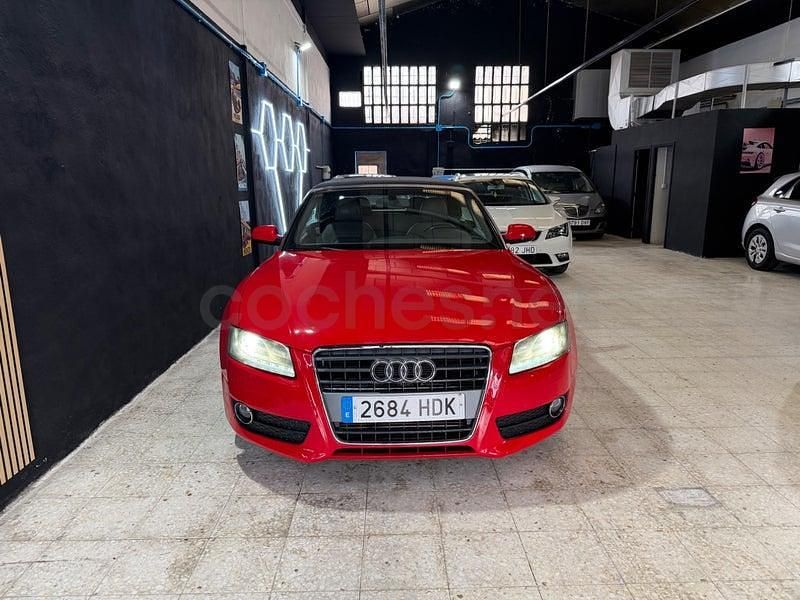 Usado Audi A5 Cabriolet 177 CV (130 kW) 2011 Rojo Descapotable