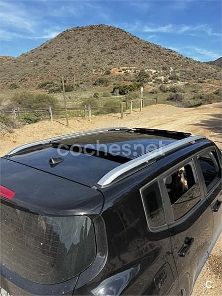Usado Jeep Renegade Limited 120 CV (88 kW) 2018 Negro SUV