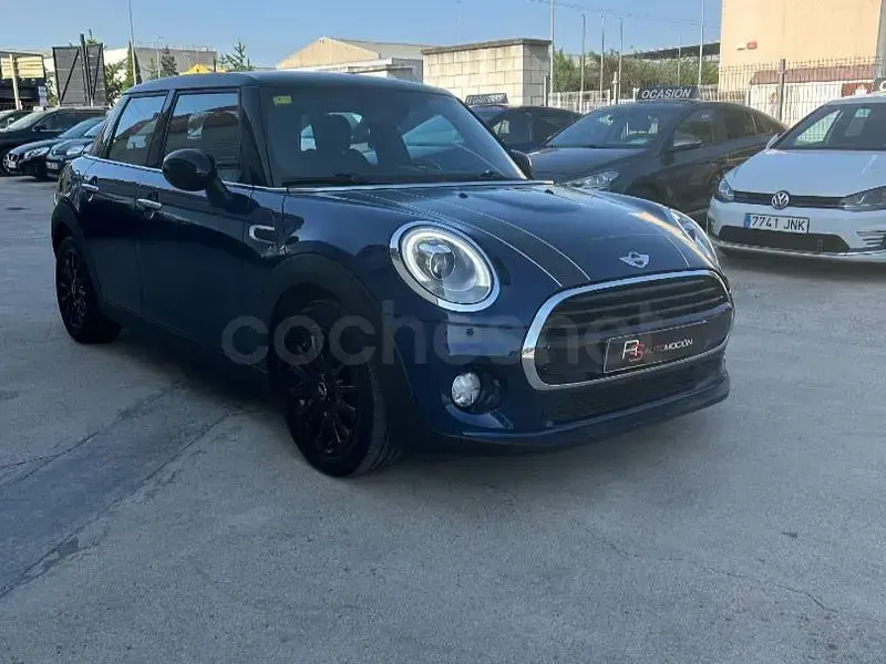 Usado Mini Cooper 136 CV (100 kW) 2016 Azul Utilitario