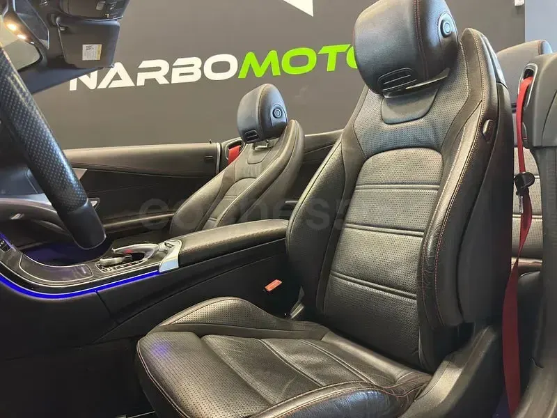 Usado Mercedes C43 AMG 390 CV (286 kW) 2020 Negro Descapotable