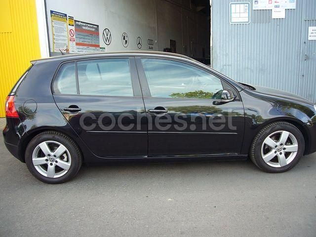 Usado Audi A3 Ambition 140 CV (102 kW) 2010 Beige Utilitario