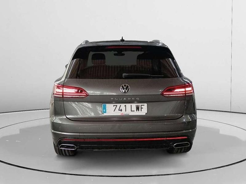 Usado VW Touareg Elegance 286 CV (210 kW) 2022 Gris SUV