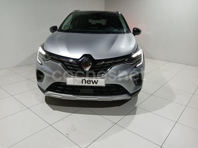 Usado Renault Captur Techno 90 CV (66 kW) 2024 Gris / plata SUV