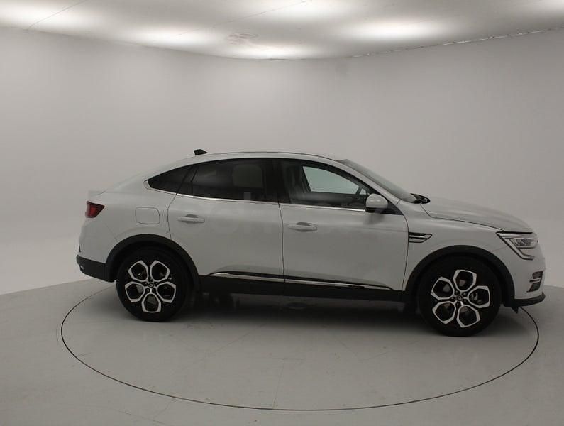 Usado Renault Arkana Zen 145 CV (106 kW) 2022 Blanco SUV