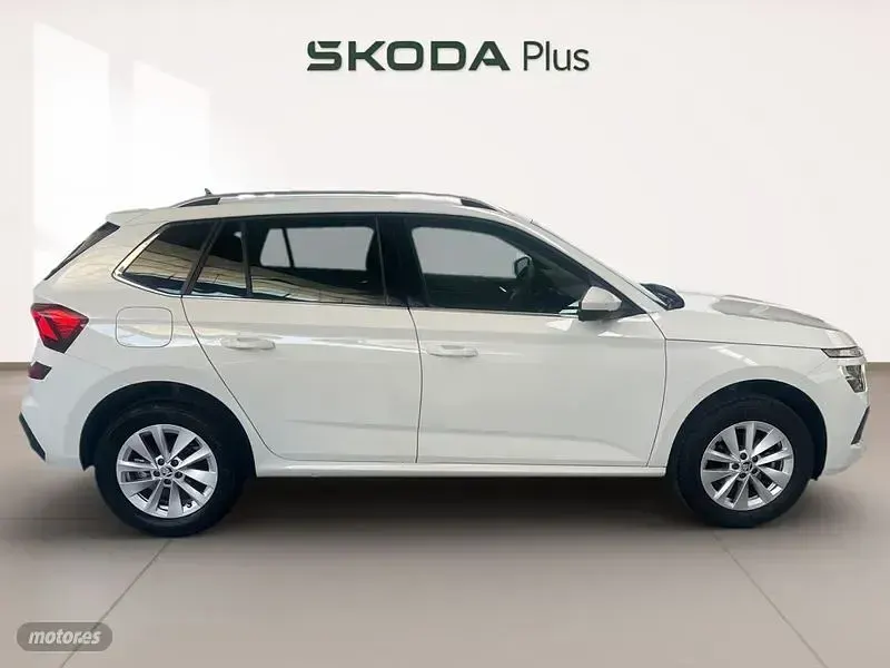 Usado Skoda Kamiq Selection 116 CV (85 kW) 2025 Blanco SUV