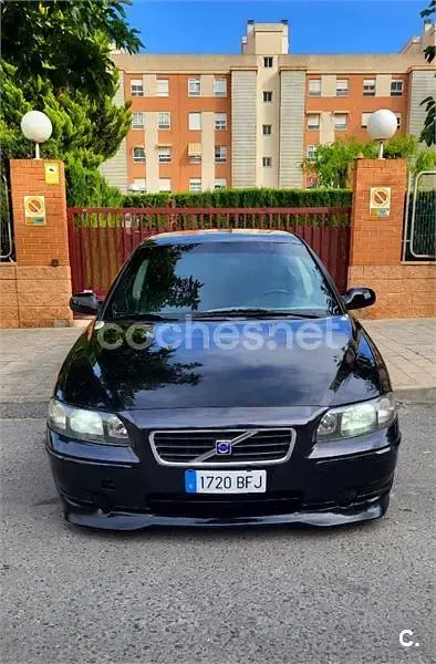 Usado Volvo S60 250 CV (183 kW) 2001 Negro Berlina