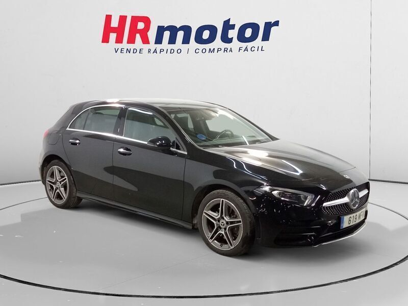 Negro Usado 2023 Mercedes A250 AMG line Berlina | 31.510 € (Buen precio) - Imagen 1/4